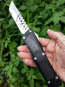 Microtech combat 碳纤柄战斗恐龙直跳自动刀